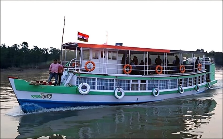 sundarban houseboat m v india beacons